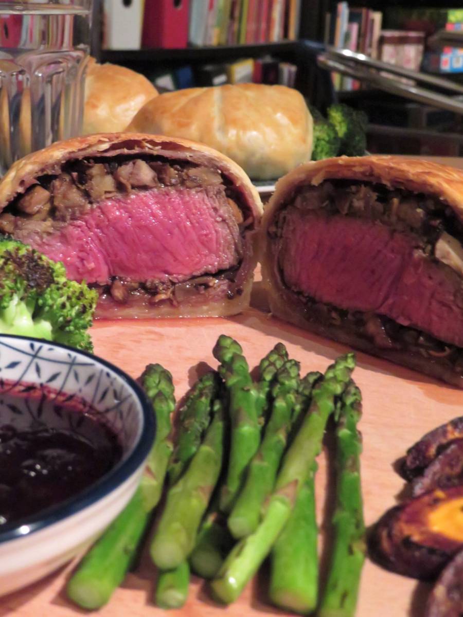 Beef Wellington with mushrooms and chestnuts